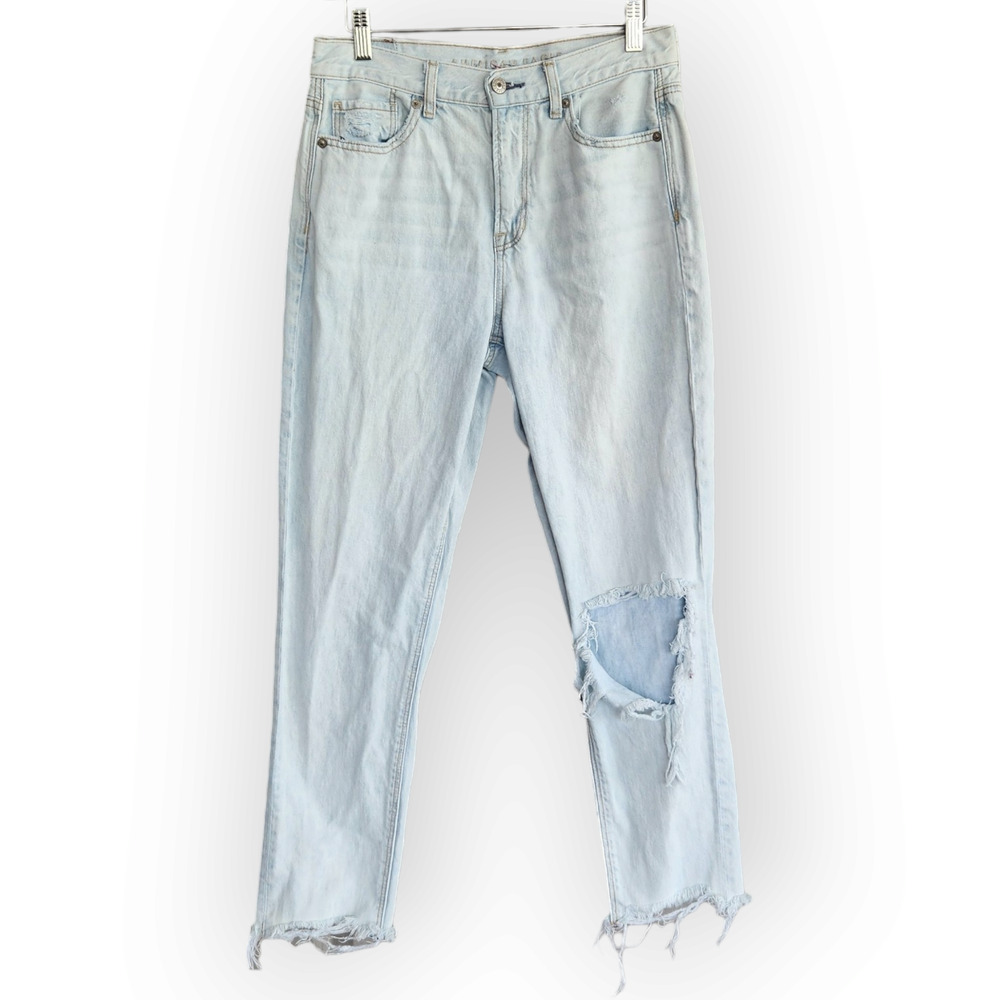 American Eagle Light Wash Ripped High Waisted Mom Jeans 4